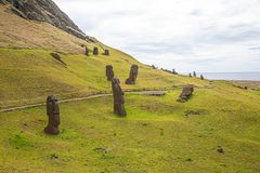 Moais im Rano Raraku