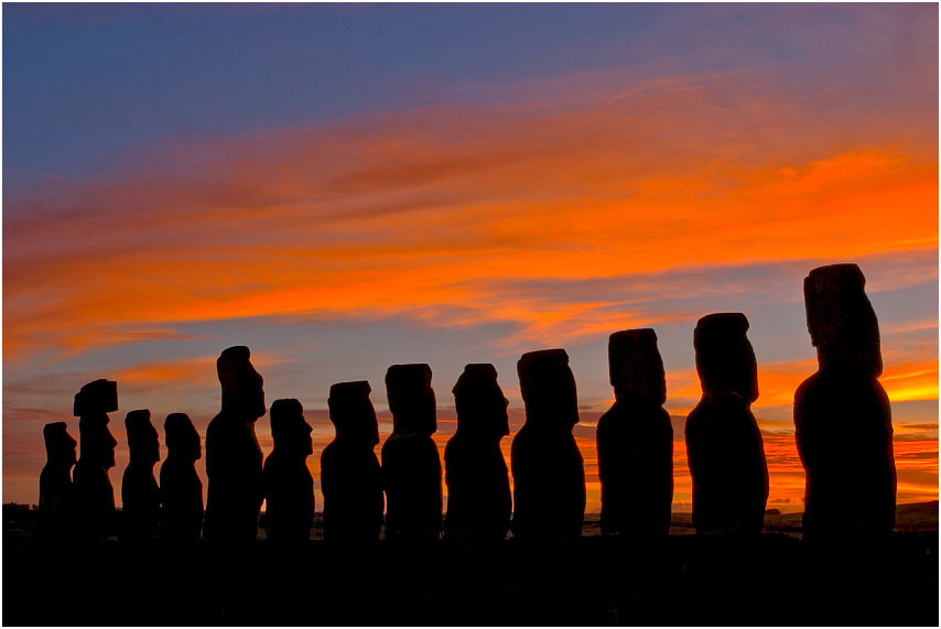 Moais watching sunset #3, Ahu Tongariki, Rapa Nui