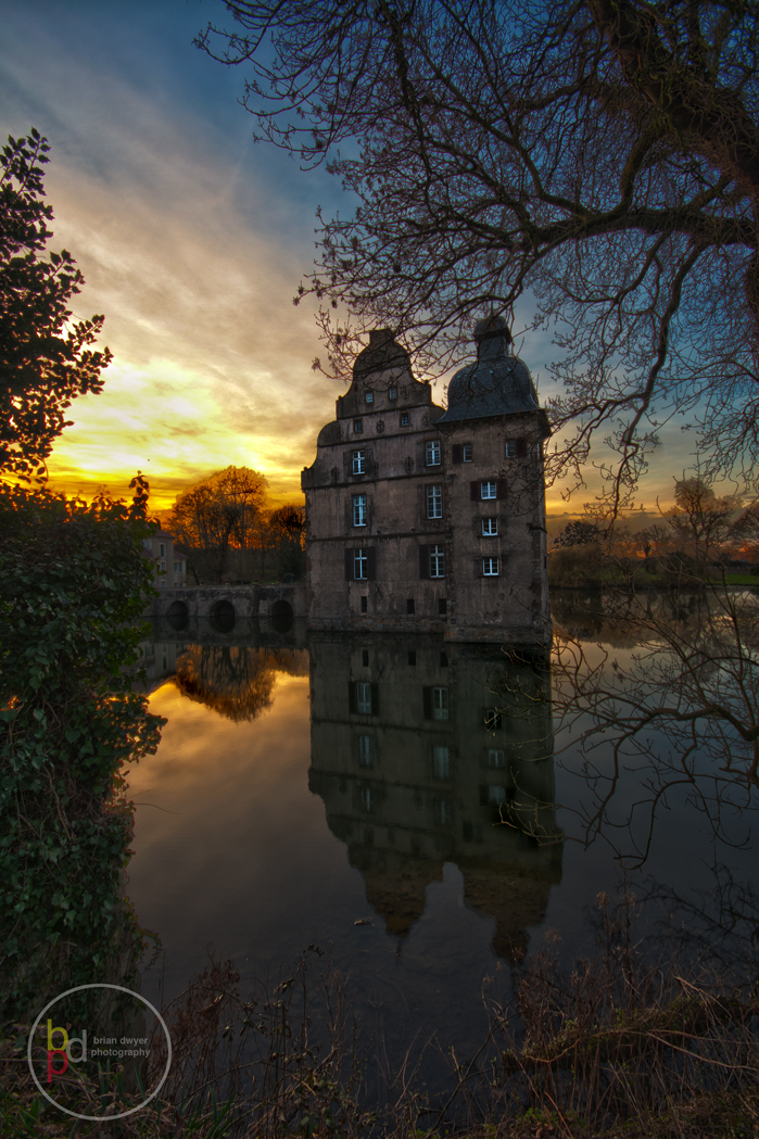 Moated castle Bodelschwingh