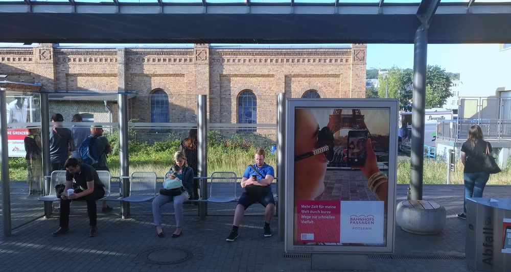 Mobiles everywhere Foto & Bild reportage dokumentation