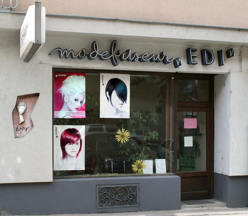 modefriseur "EDI", auch Coiffeur Eddy genannt