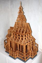 Model des Rohbaus der Stabkirche