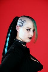 Model Excetra - Cyber Goth 02