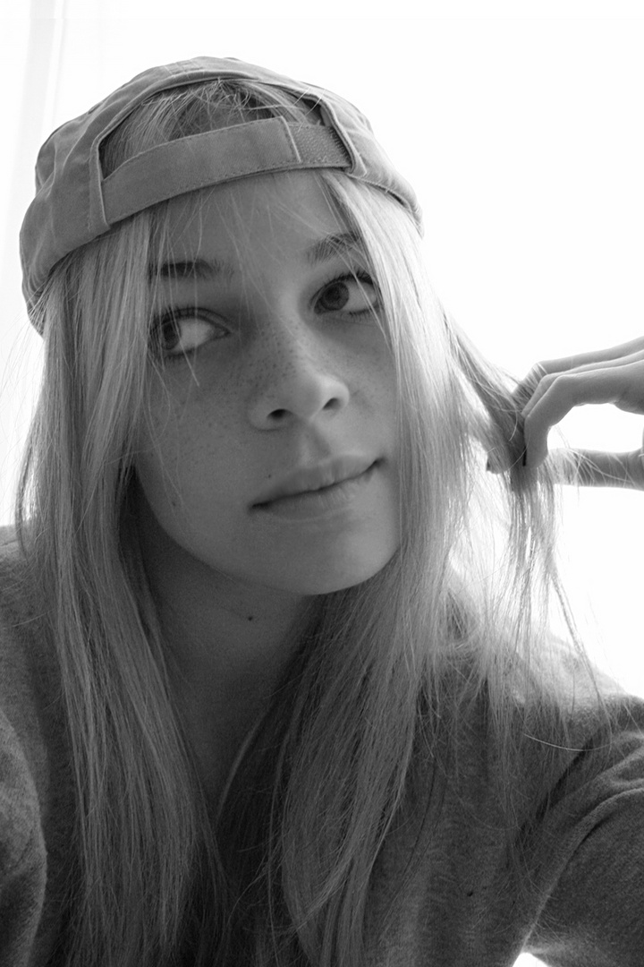 Model Snapshot - Alexa Emilia Rawa