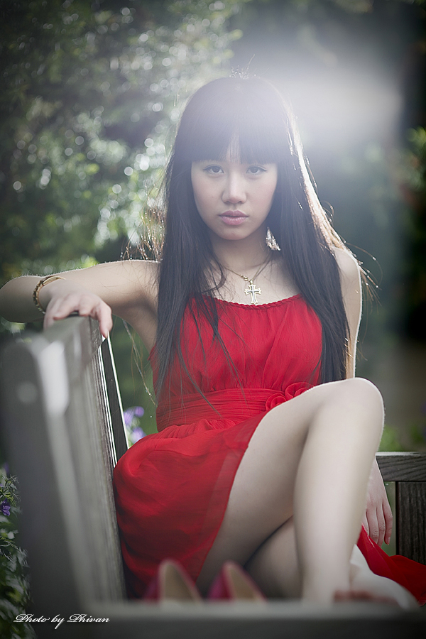 Model Tieu Ha 01