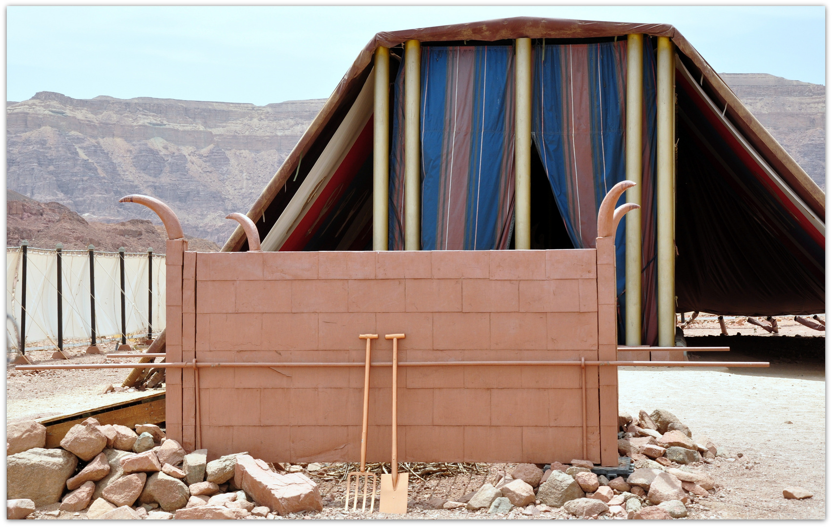 Modell der Stiftshütte im Timna Park, Israel.