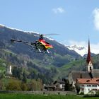 Modell-Hubschrauber im Passeiertal / Südtirol