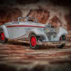 Modell Mercedes MB 540K von 1937 (FOCUS Stacking)