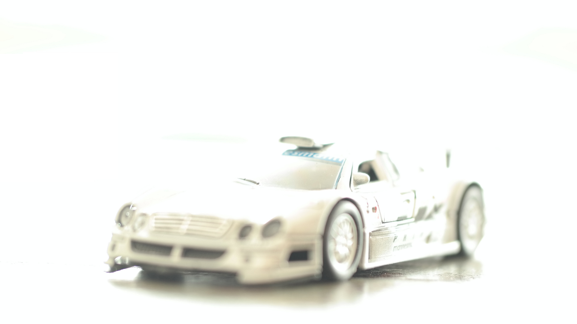 Modellauto Mercedes-Benz CLK-GTR