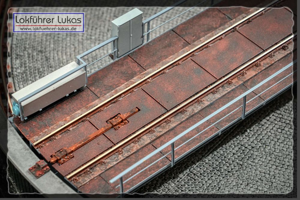 Modellbahn Drehscheibe