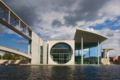 Moderne Architektur am Reichstag