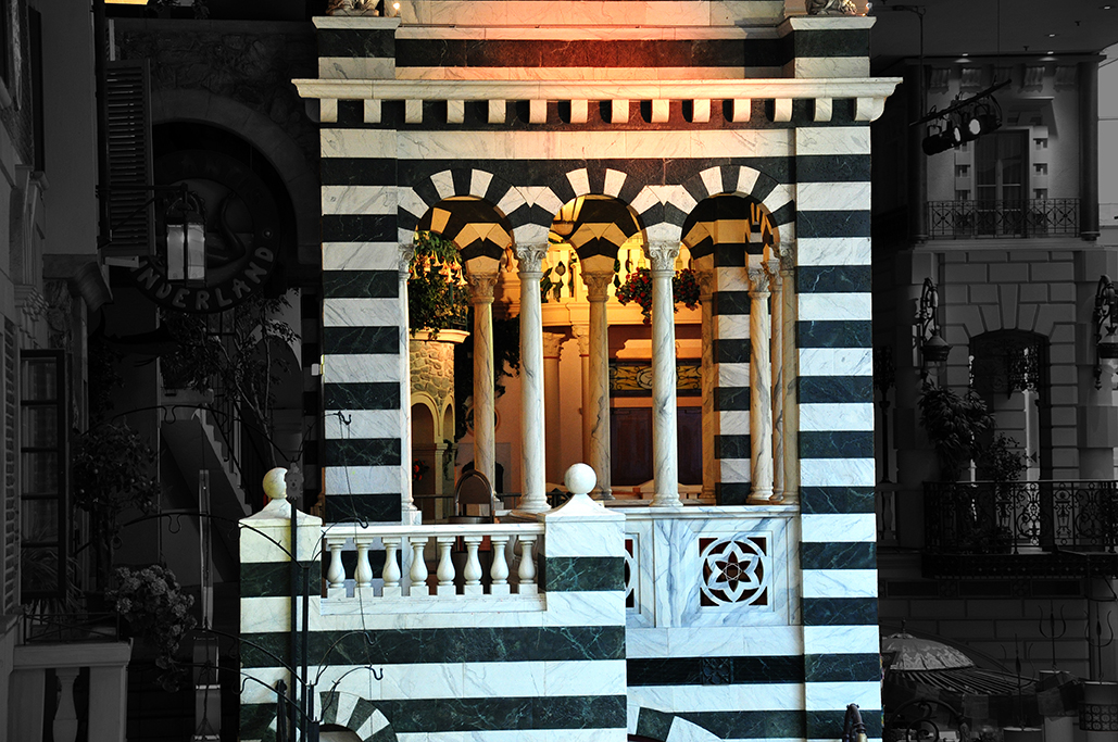 Moderne Architektur in der Plus-City Foto & Bild | architektur