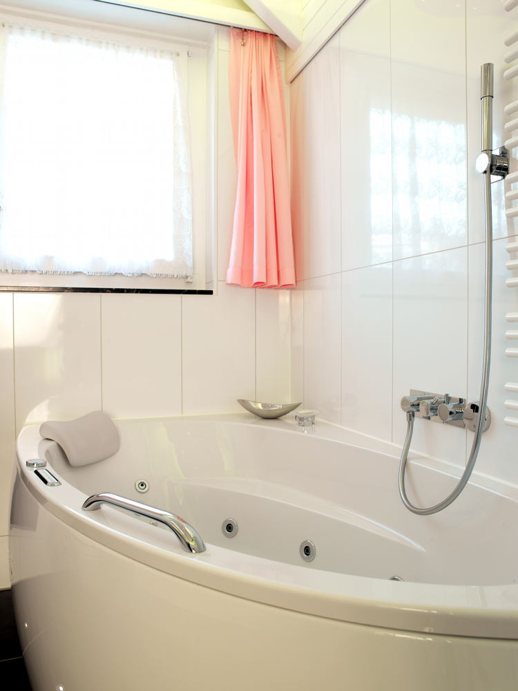 Moderne Badewanne