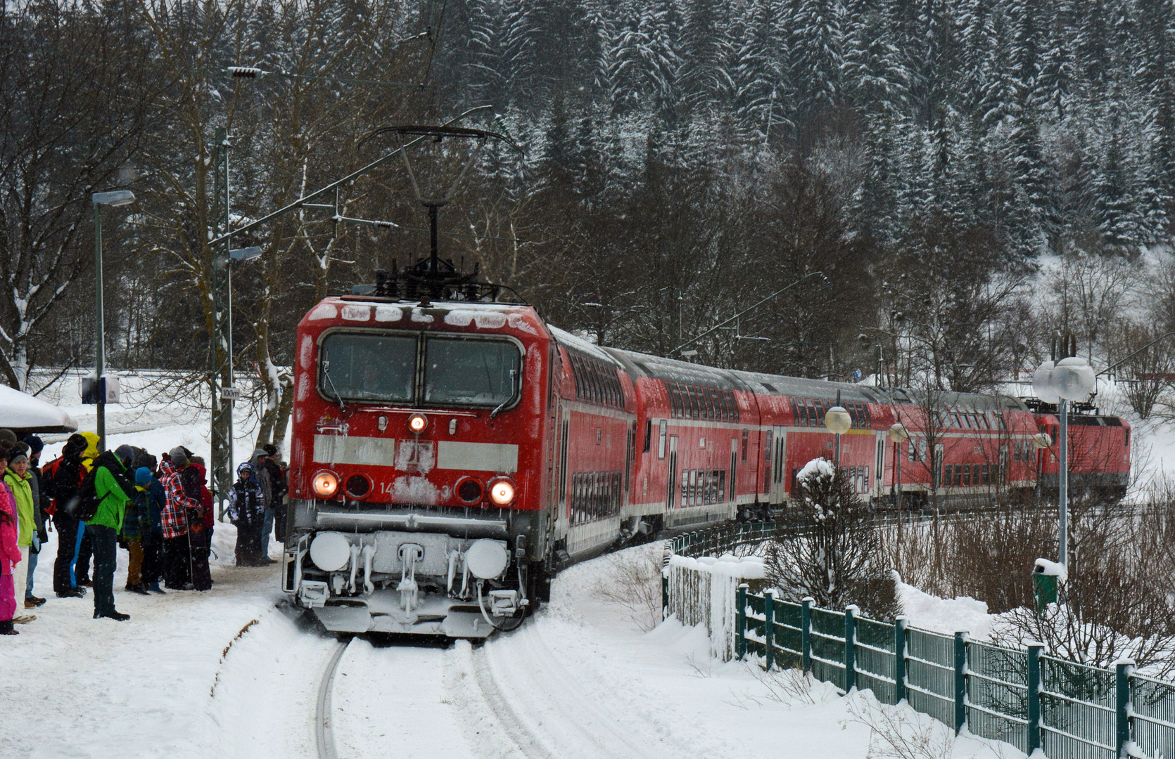 Moderne Bahn im Winter Part II