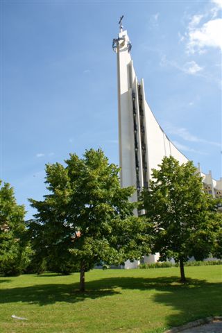 moderne Kirche von Hustopece