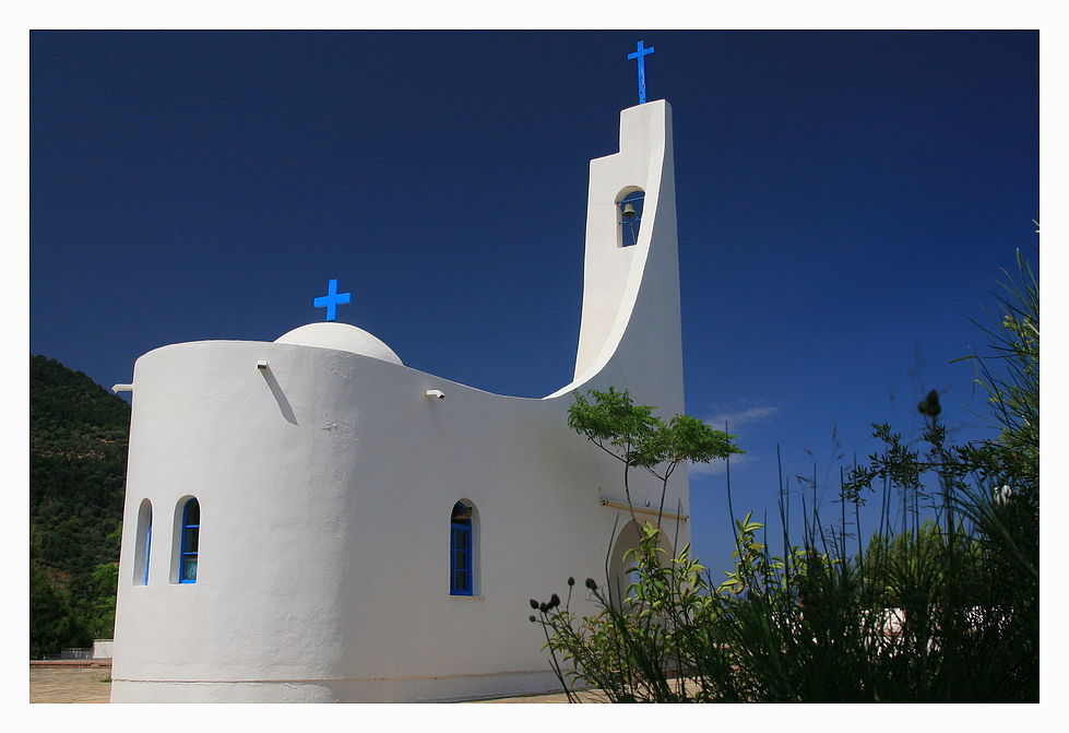 Moderne Kirchenarchitektur ...