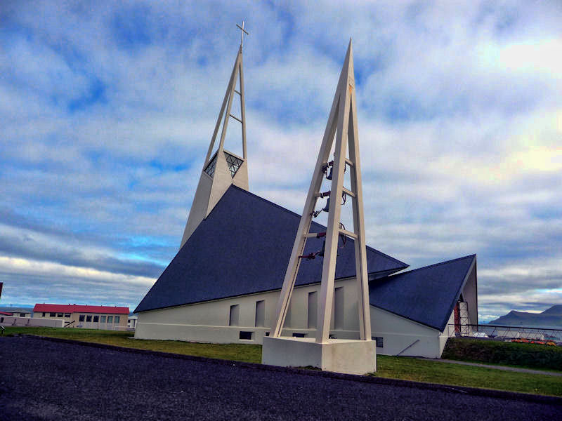 Moderne Kirchengebäude 1