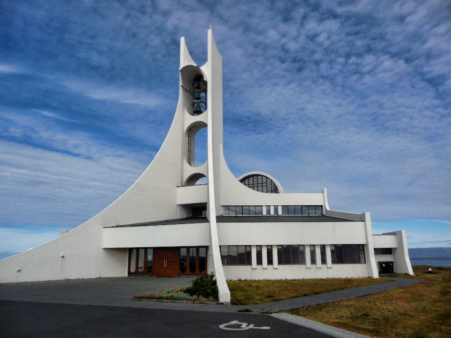 Moderne Kirchengebäude 2