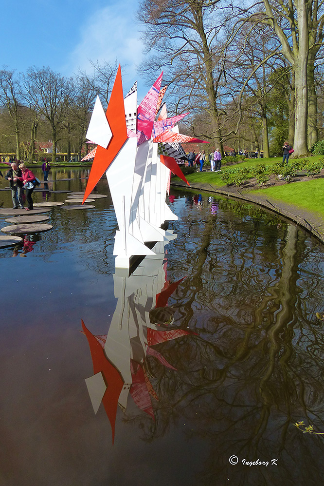 Moderne Kunst im Keukenhof