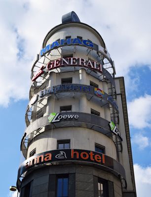 moderne Litfaßsäule