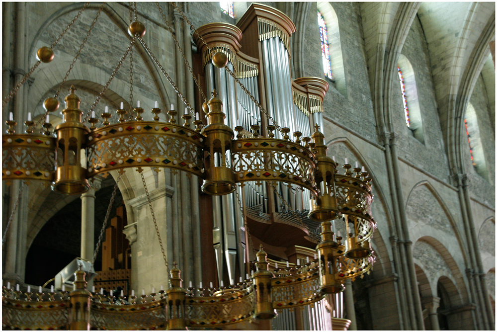 moderne Orgel