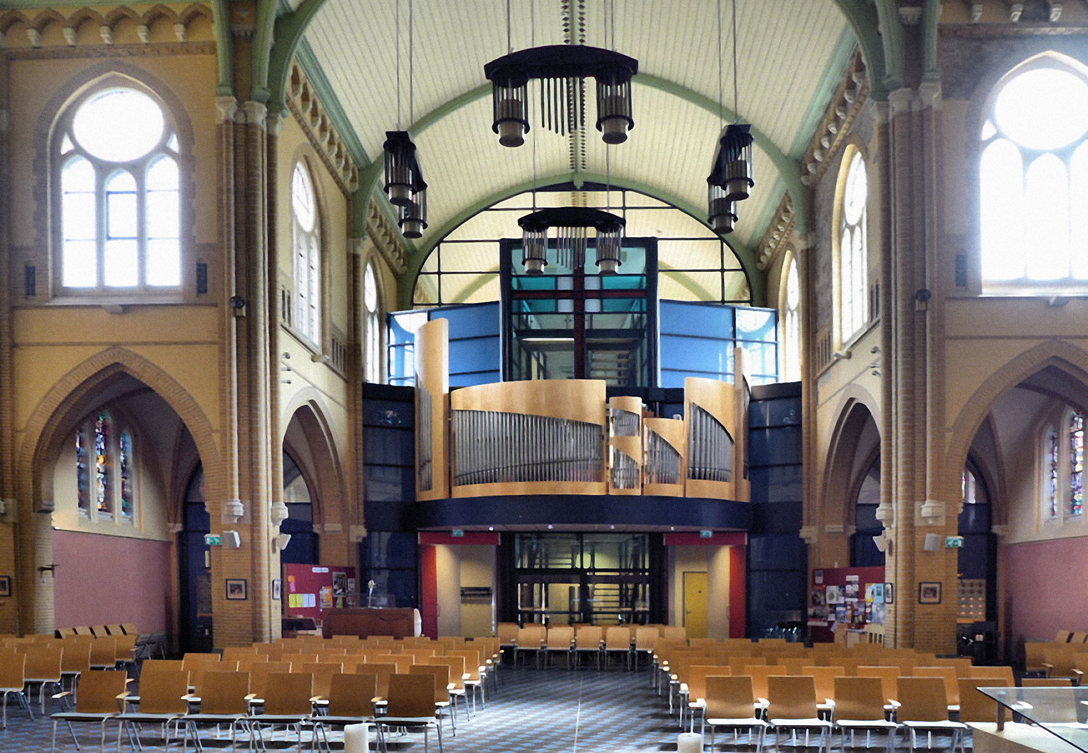 Modernisierte Kirche in Alkmaar