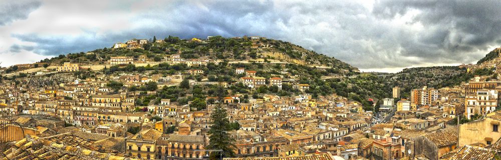 Modica Stadt andere Höhe 500