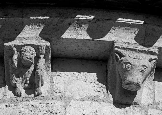 Modillons du chevet de la Cathédrale Saint-Caprais