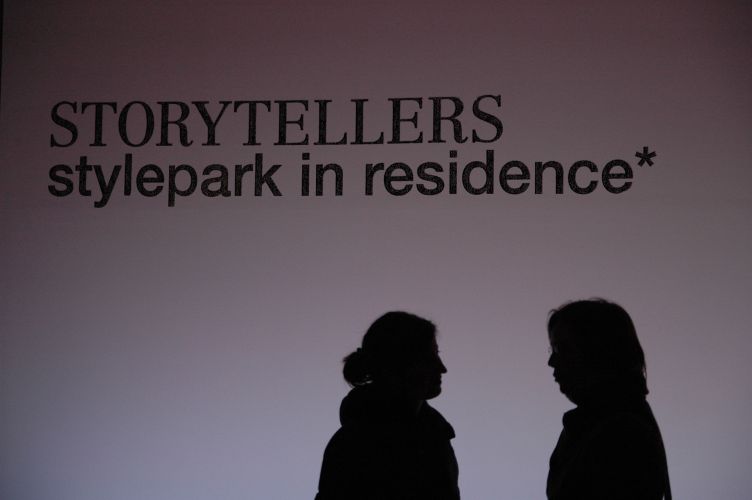 Möbelmesse, Köln Foto & Bild | kunstfotografie & kultur, museales