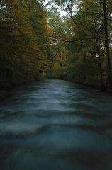 möchtegerne-reißender Strom