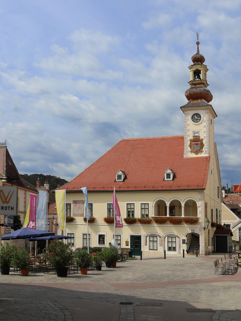 Mödling Rathaus 