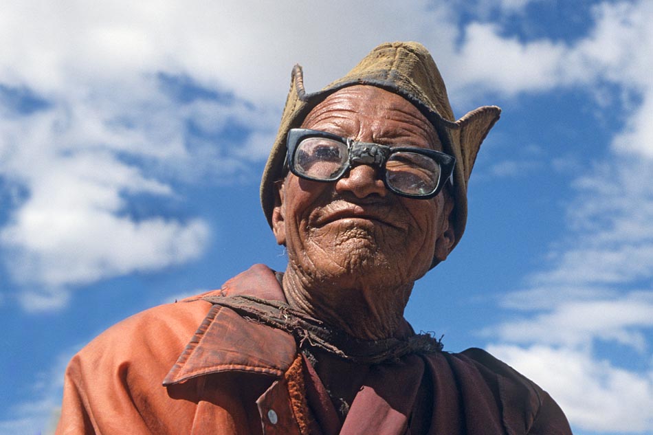 Mönch beim Kloster Lingshed. (Zanskar/Ladakh-Himalaja)