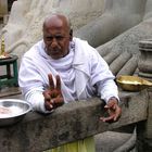 Moench im Sravanabelgola Jain Tempel