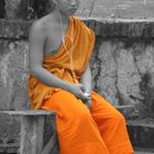 Mönch mit iPod in Laos