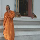Mönche am Handy