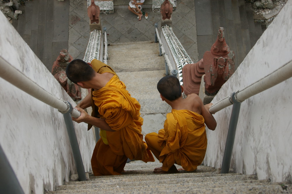 Mönche am Wat Phra Kreo