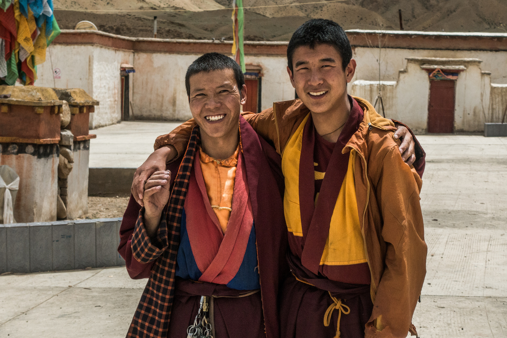 Mönche des Bön-Klosters Guru Gyjam, Tibet