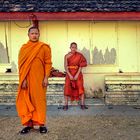 Mönche im Pha That Luang
