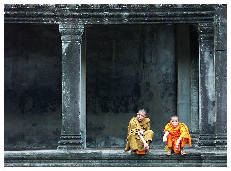 Mönche in Angkor Wat (II) - Siem Reap, Kambodscha