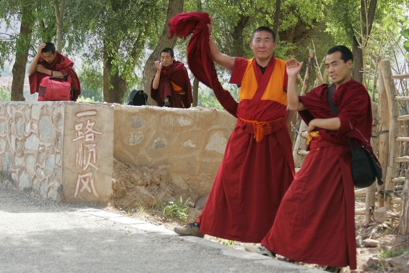 Mönche in der Provinz Qinghai