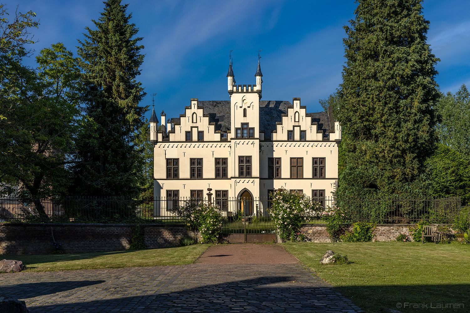 Mönchengladbach Giesenkirchen Foto & Bild | architektur, deutschland ...