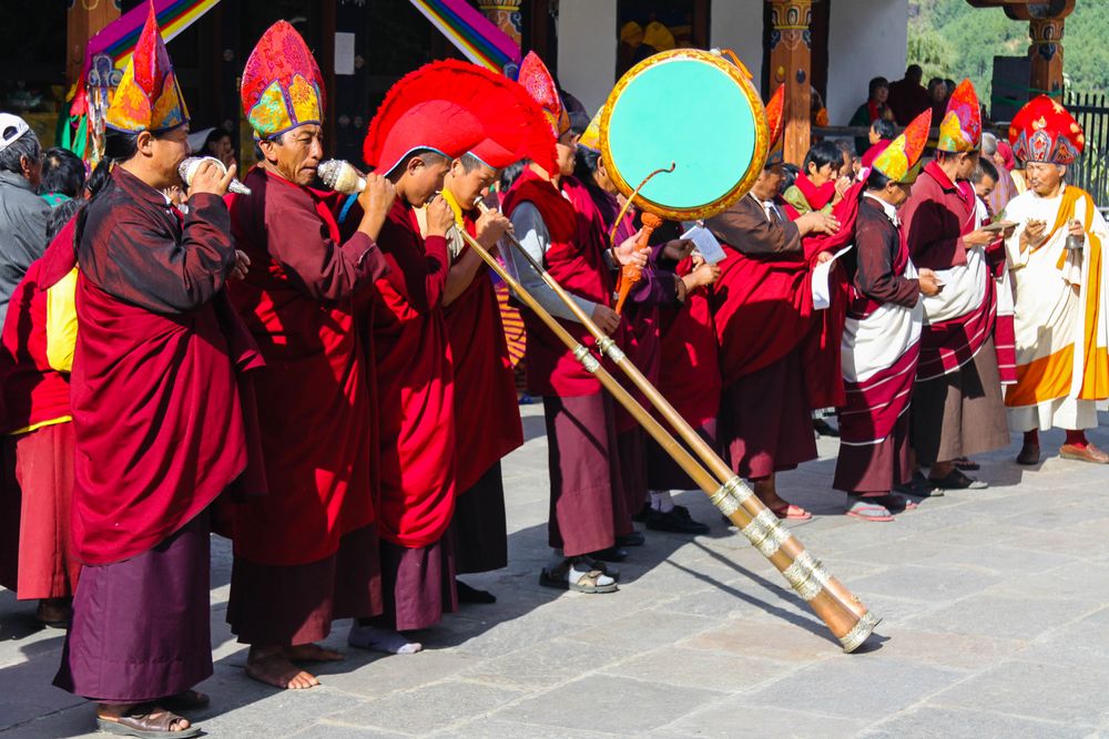 Mönchszeremonie mit Lama 2...
