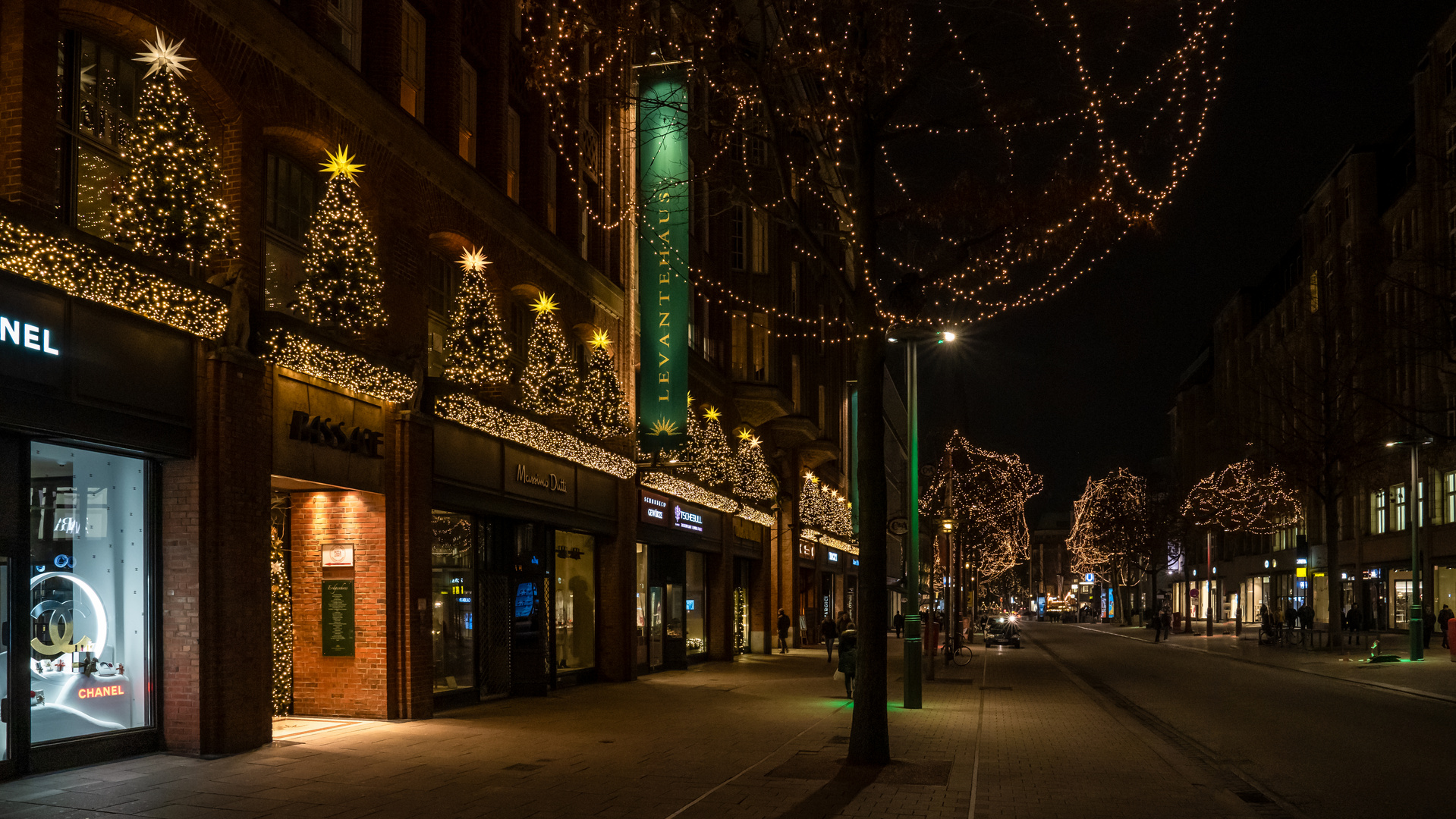 Mönckebergstrasse in der Weihnachtszeit