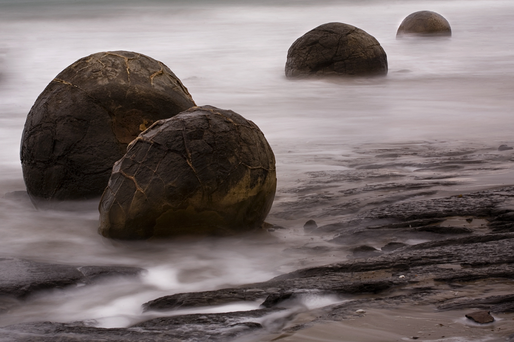 Moeraki Boulder