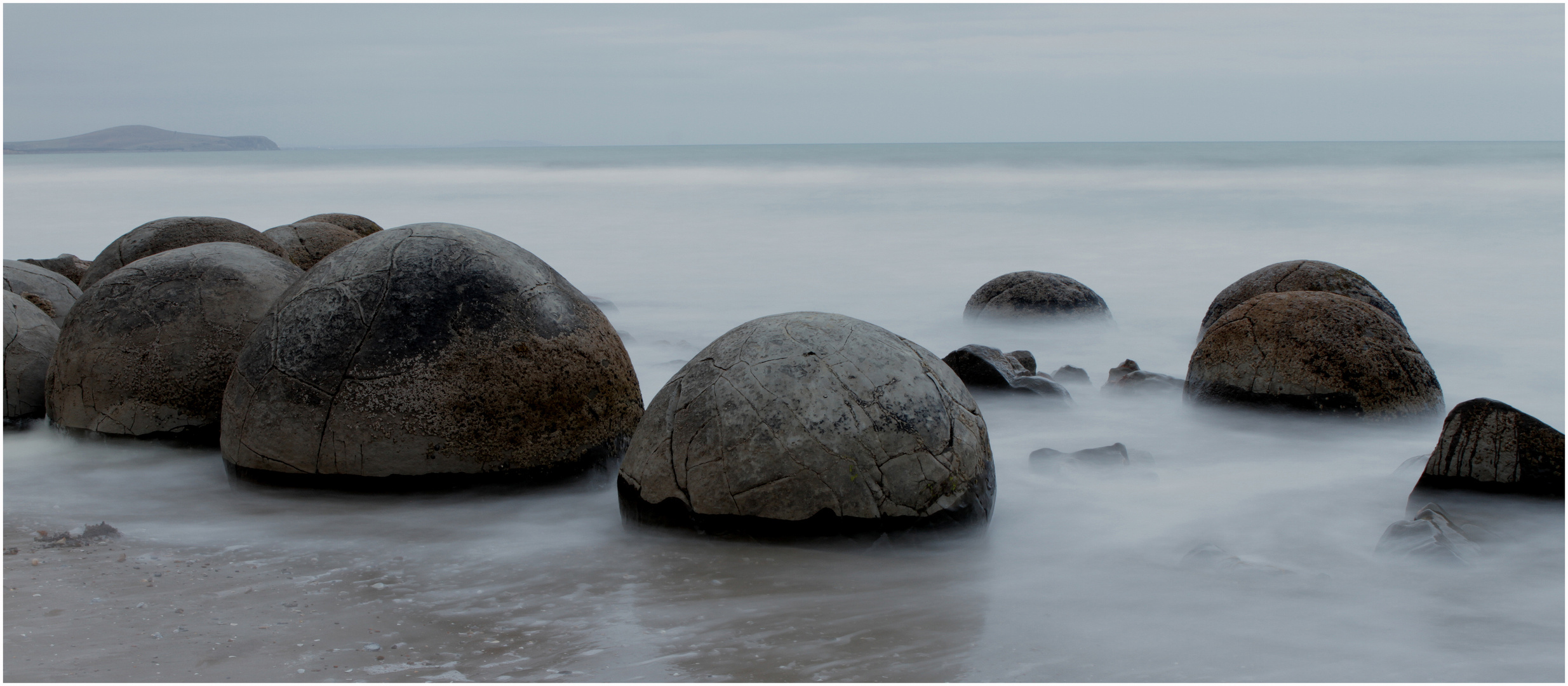 Moeraki Boulders 2