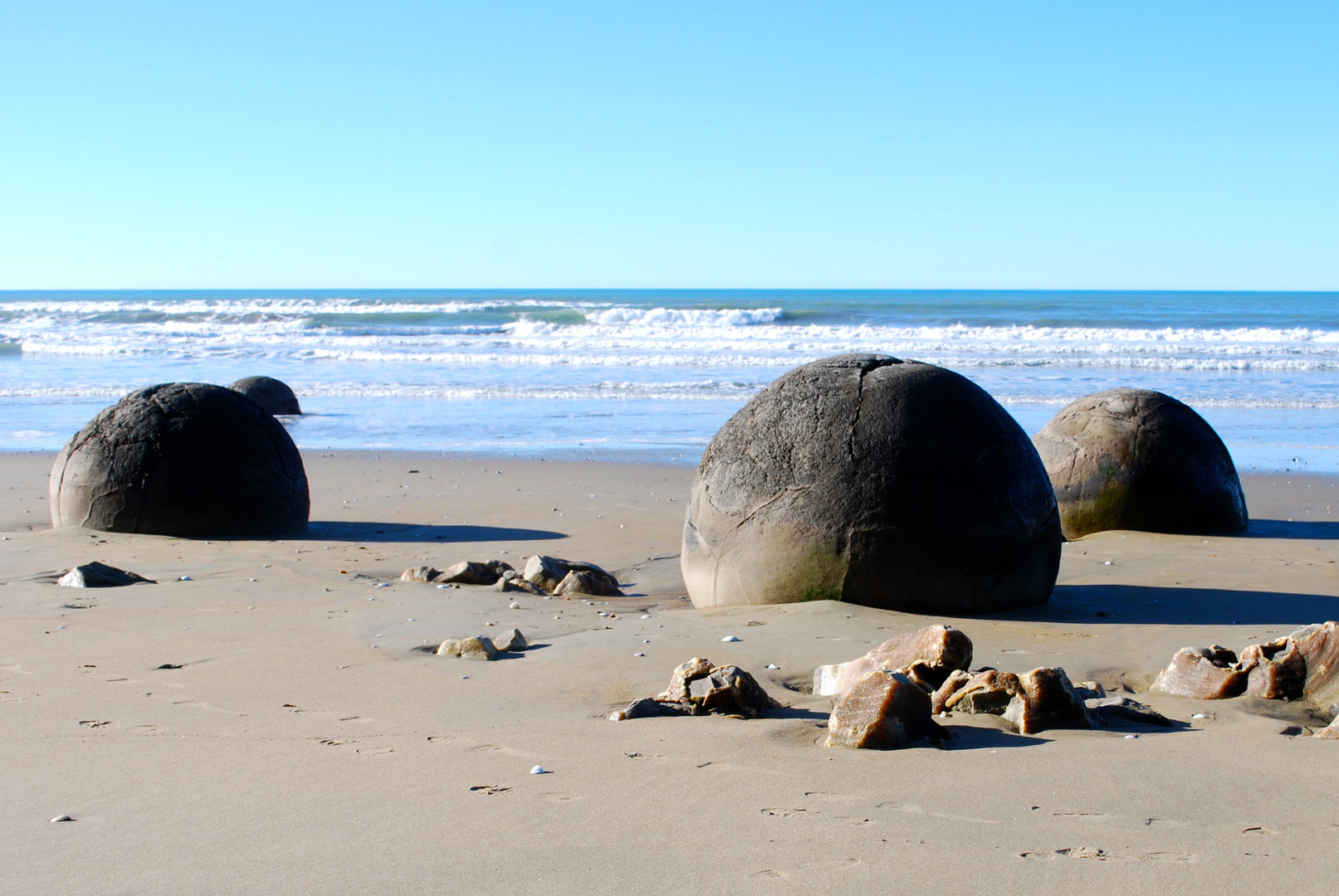 Moeraki Boulders