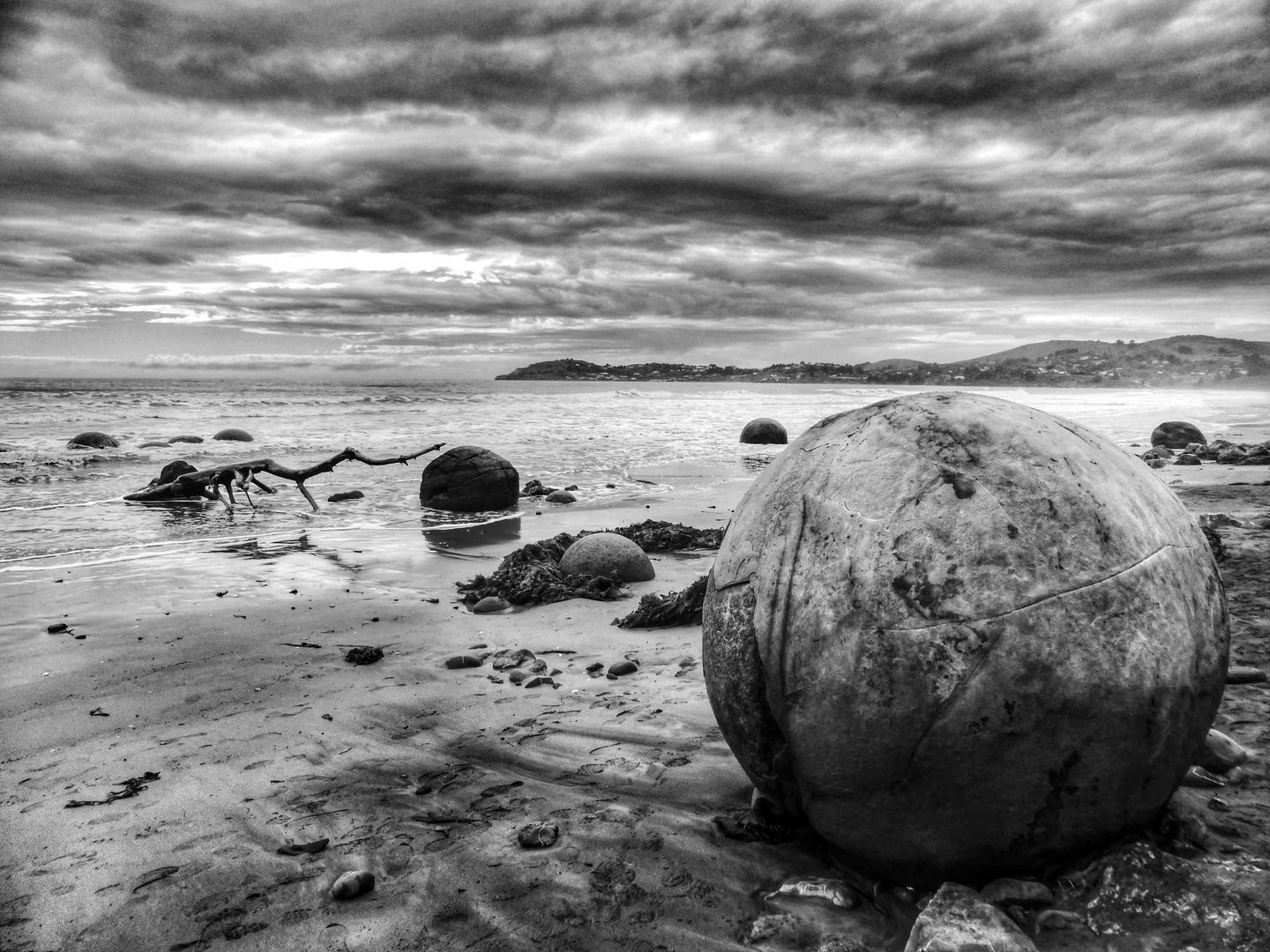 Moeraki Boulders 