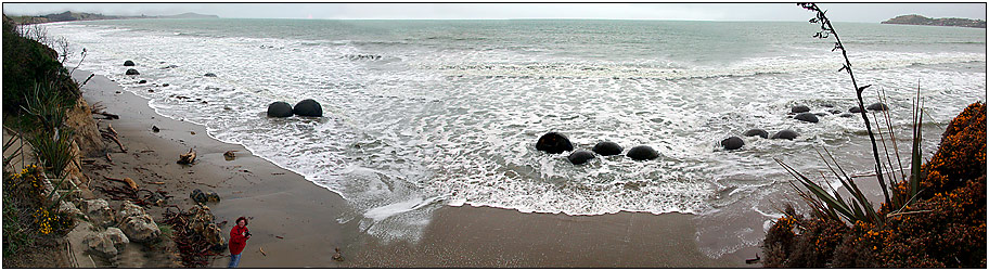 Moeraki Boulders