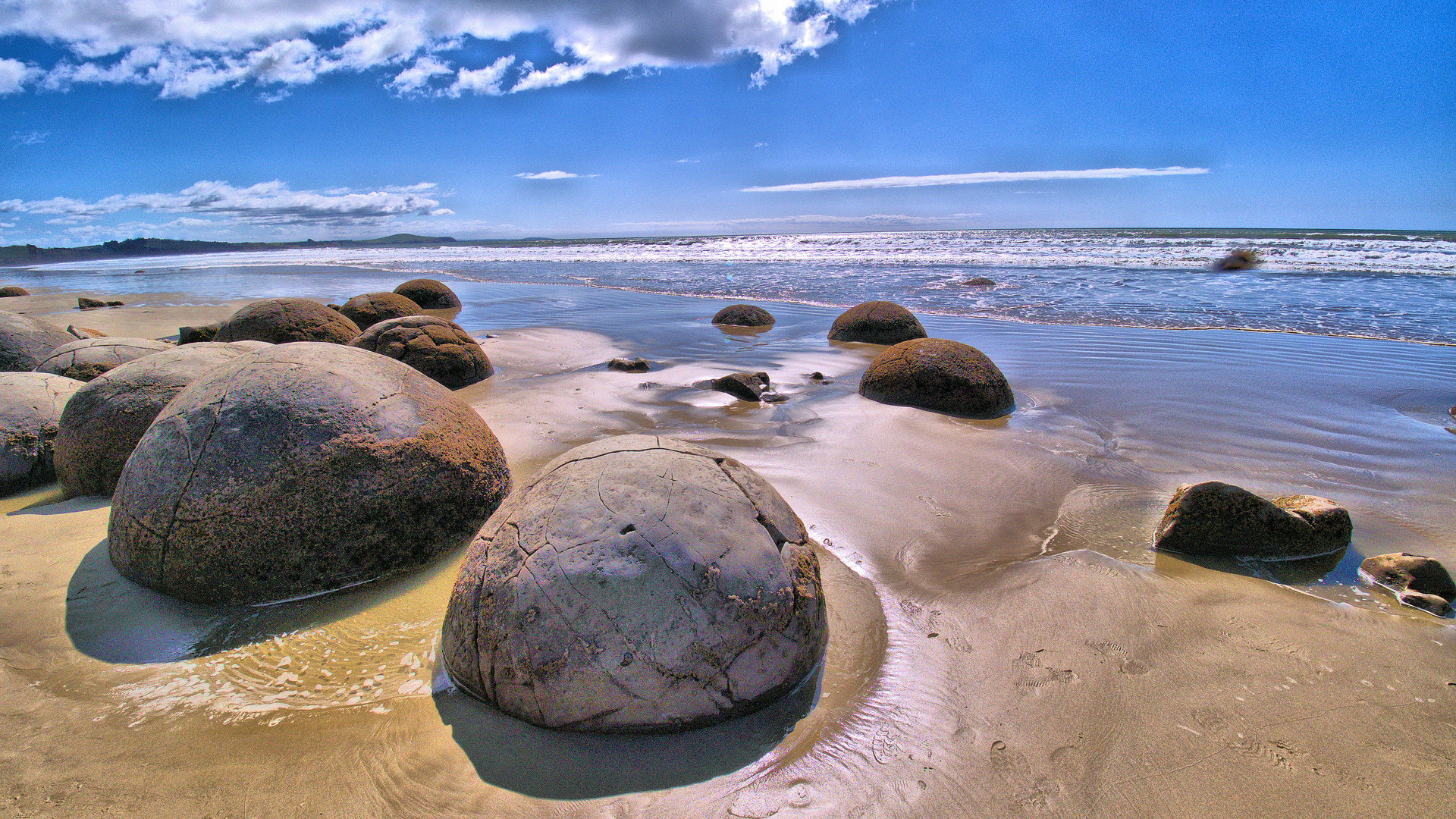 Moeraki Boulders