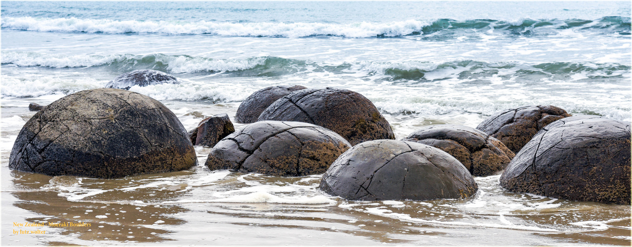 Moeraki Boulders